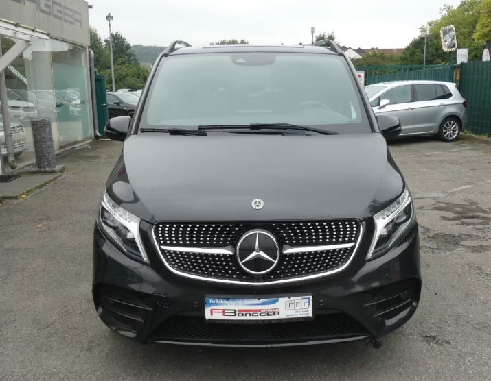 Mercedes-Benz V 250